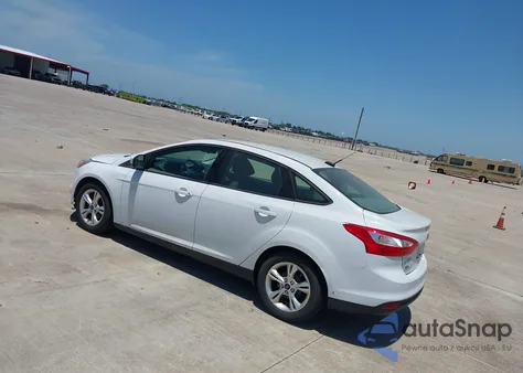 2013 Ford Focus Se z USA, uszkodzony, nr VIN 1FADP3F2XDL251450